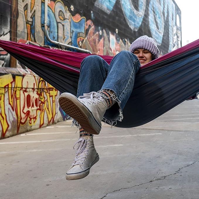 GRAND TRUNK TrunkTech Double Hammock | Ultra-Strong & Lightweight | 11 ft Hammock with Ripstop Nylon | 500 lb Capacity | Fast-Drying & Weather-Resistant | Navy/Light Blue