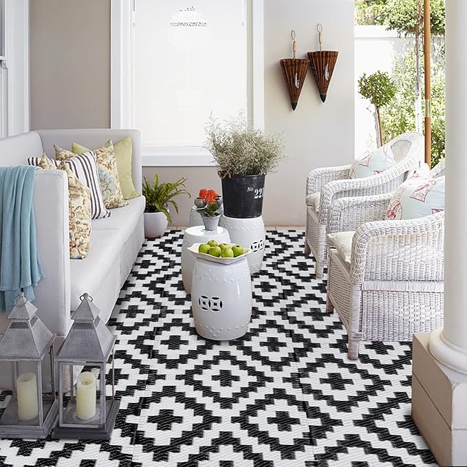 SAND MINE Waterproof Outdoor Rug 4x6 ft, Plastic Reversible Rug, Modern Area Rug, Large Floor Mat for Outdoors, RV, Patio, Backyard, Deck, Picnic, Beach, Camping (4' x 6', Black & White Lattice)