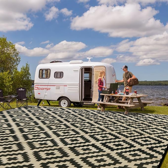 SAND MINE Reversible Mats, Plastic Straw Rug, Modern Area Rug, Large Floor Mat and Rug for Outdoors, RV, Patio, Backyard, Deck, Picnic, Beach, Trailer, Camping, Black & Beige, 10' x 14'