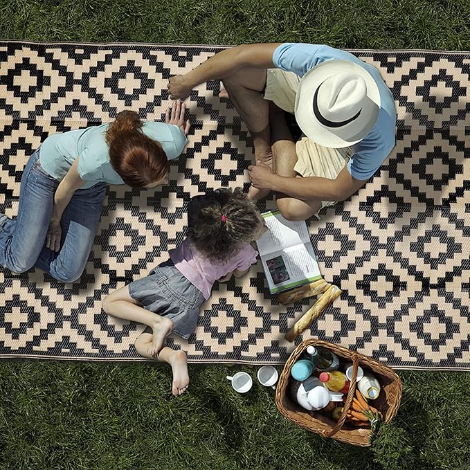 SAND MINE Waterproof Outdoor Rug 5x8 ft, Plastic Reversible Rug, Modern Area Rug, Large Floor Mat for Outdoors, RV, Patio, Backyard, Deck, Picnic, Beach, Camping, Black & Beige