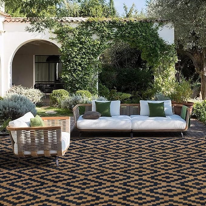 SAND MINE Reversible Mats, Plastic Straw Rug, Modern Area Rug, Large Floor Mat and Rug for Outdoors, RV, Patio, Backyard, Deck, Picnic, Beach, Trailer, Camping, Black & Brown, 8' x 8'
