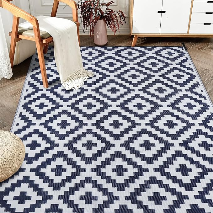 SAND MINE Reversible Mats, Plastic Straw Rug, Modern Area Rug, Large Floor Mat and Rug for Outdoors, RV, Patio, Backyard, Deck, Picnic, Beach, Trailer, Camping, Dark Blue & White, 6' x 9'